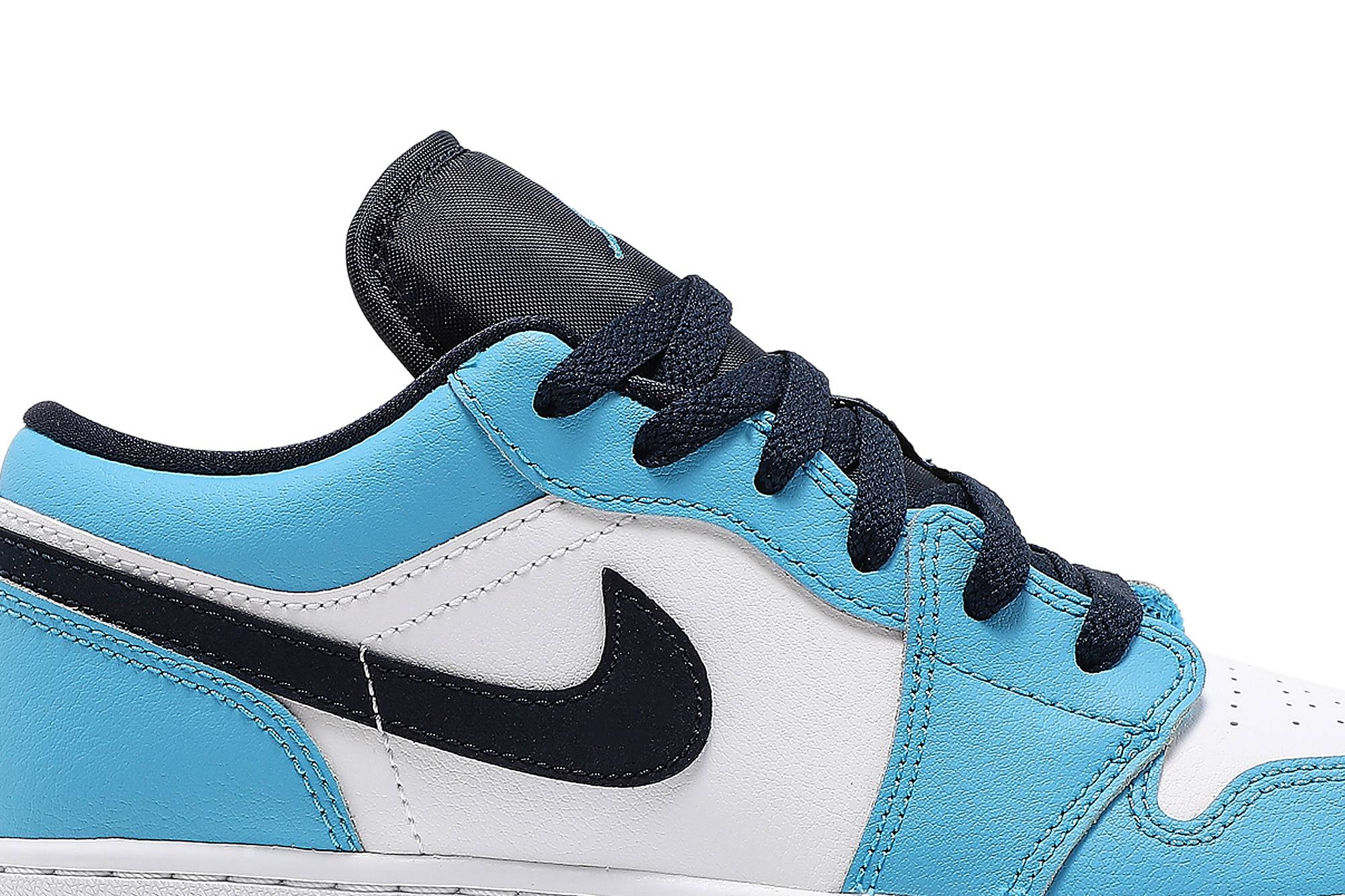 AIR JORDAN 1 LOW ‘UNC’