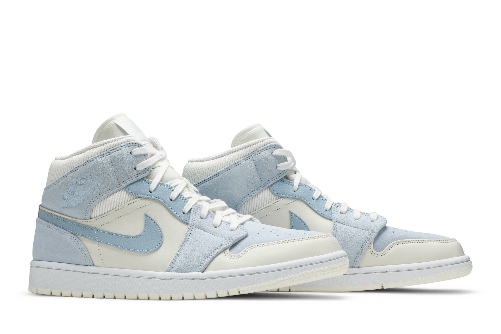 Air Jordan 1 Mid SE ‘Sail Light Blue’