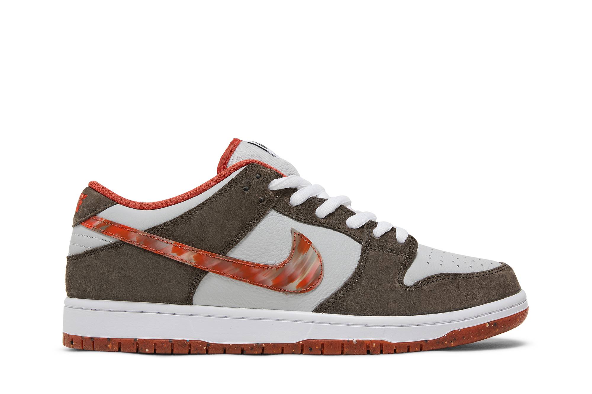 NIKE SB DUNK LOW ‘OLIVE GREY/MANTRA ORANGE’