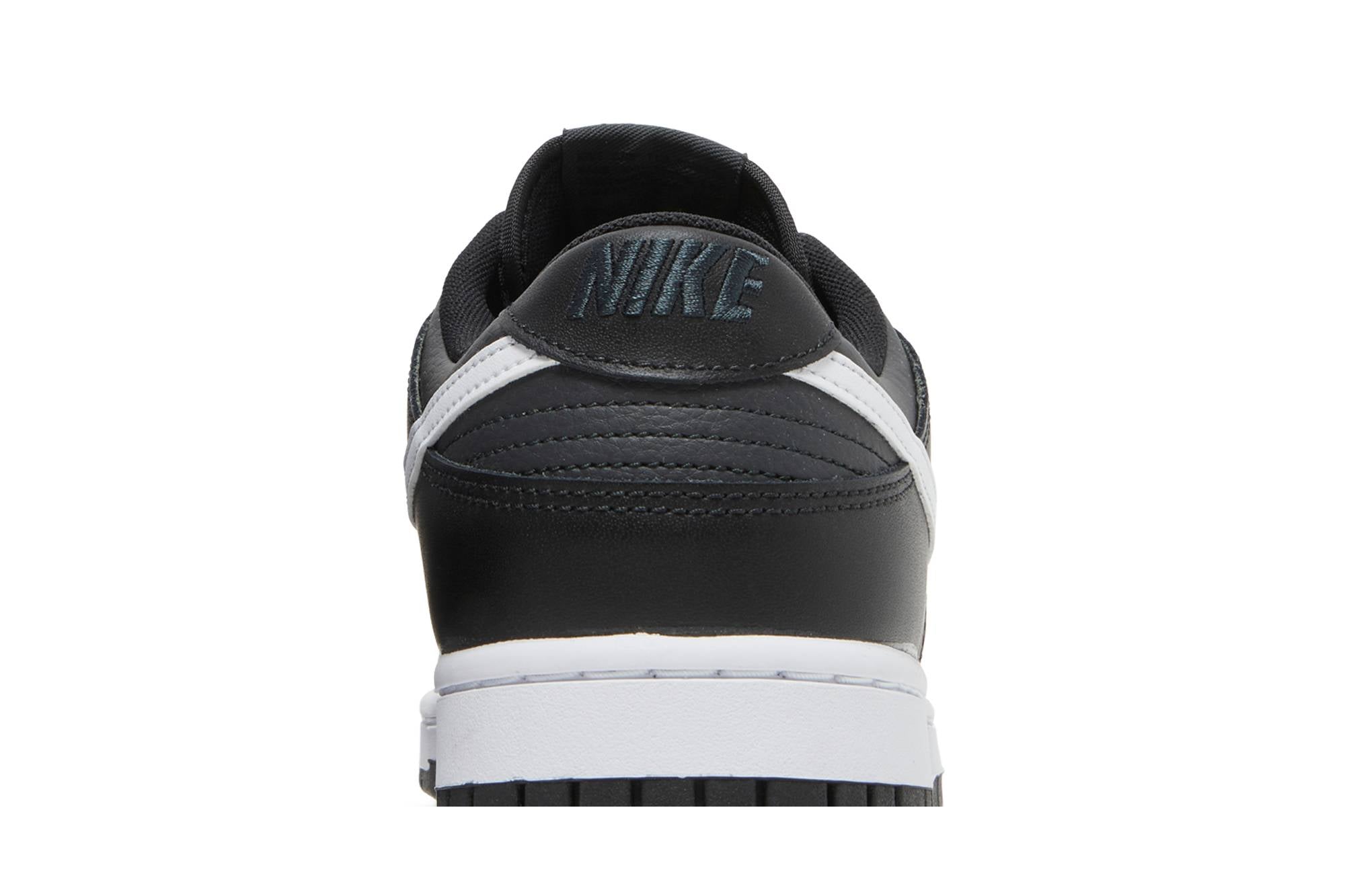 NIKE DUNK LOW ‘BLACK/WHITE’