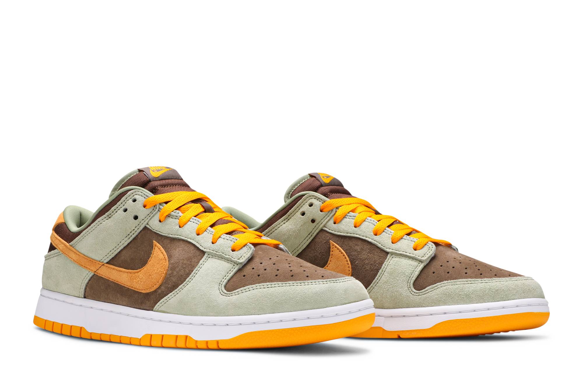 NIKE DUNK LOW ‘DUSTY OLIVE’