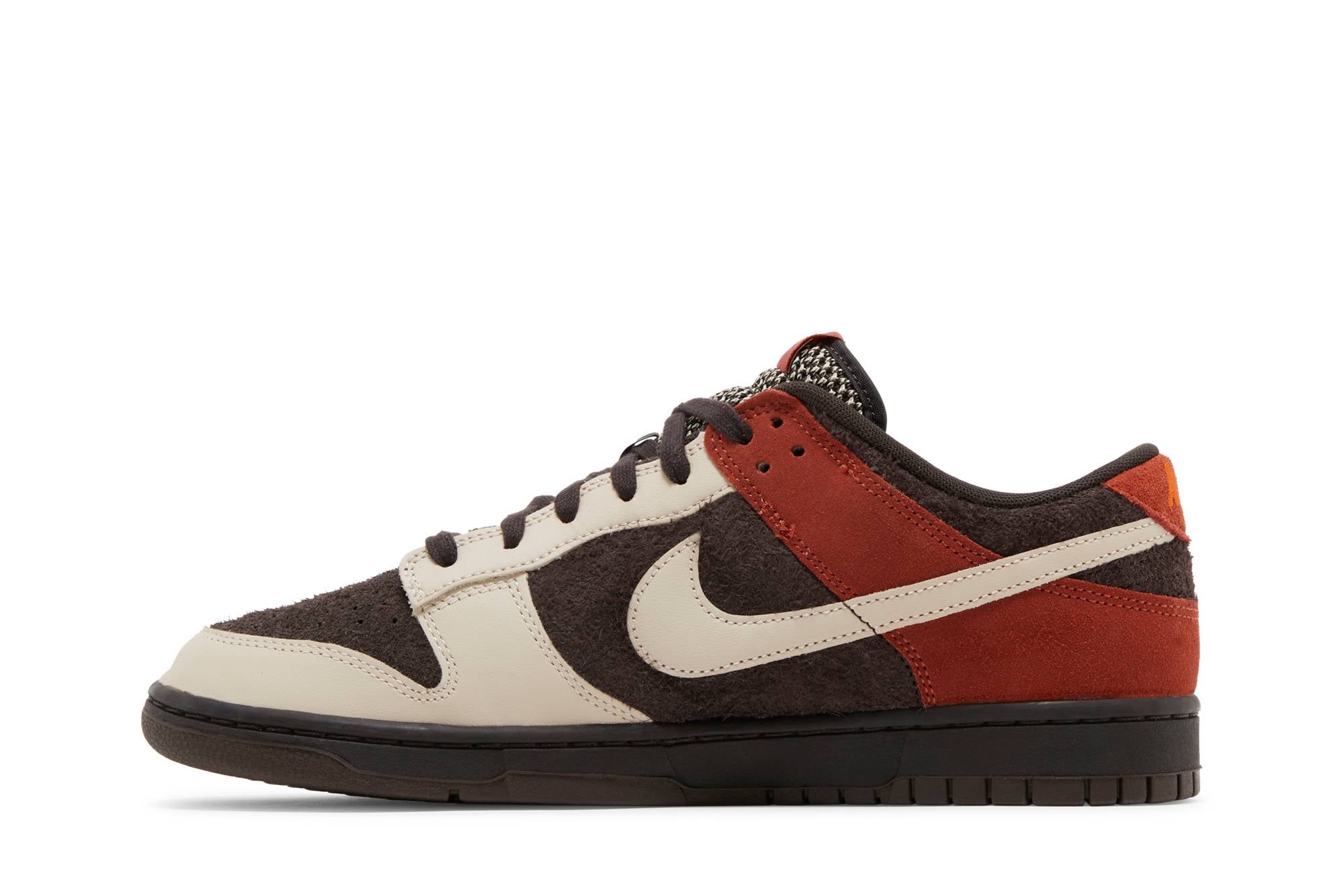 NIKE DUNK LOW ‘RED PANDA’