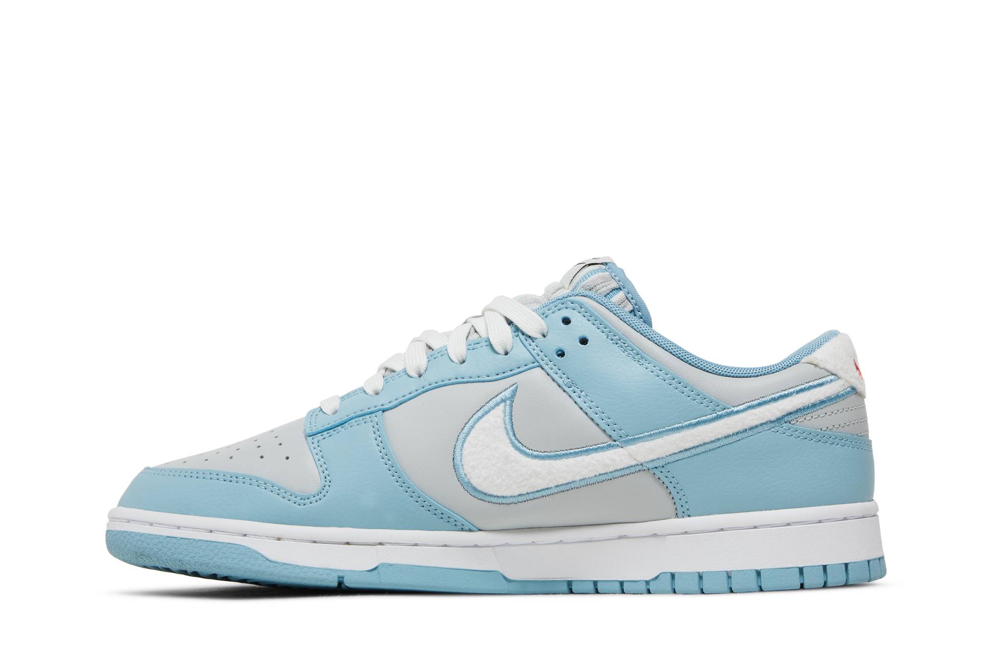 NIKE DUNK LOW ‘FLEECE SWOOSH WORN BLUE’