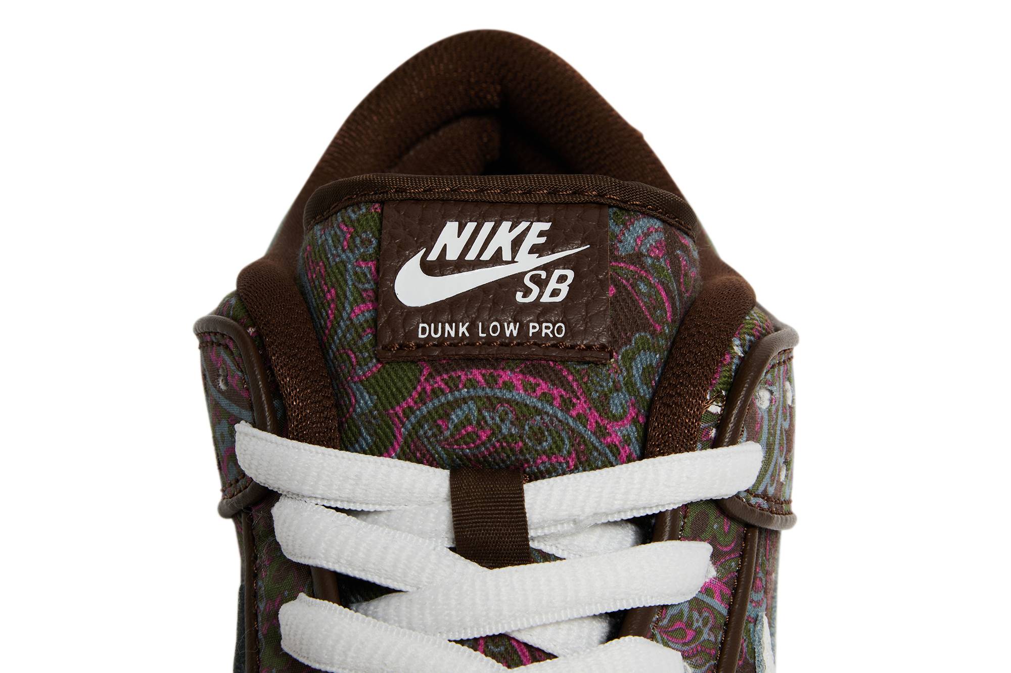 NIKE SB DUNK LOW ‘BROWN PAISLEY’