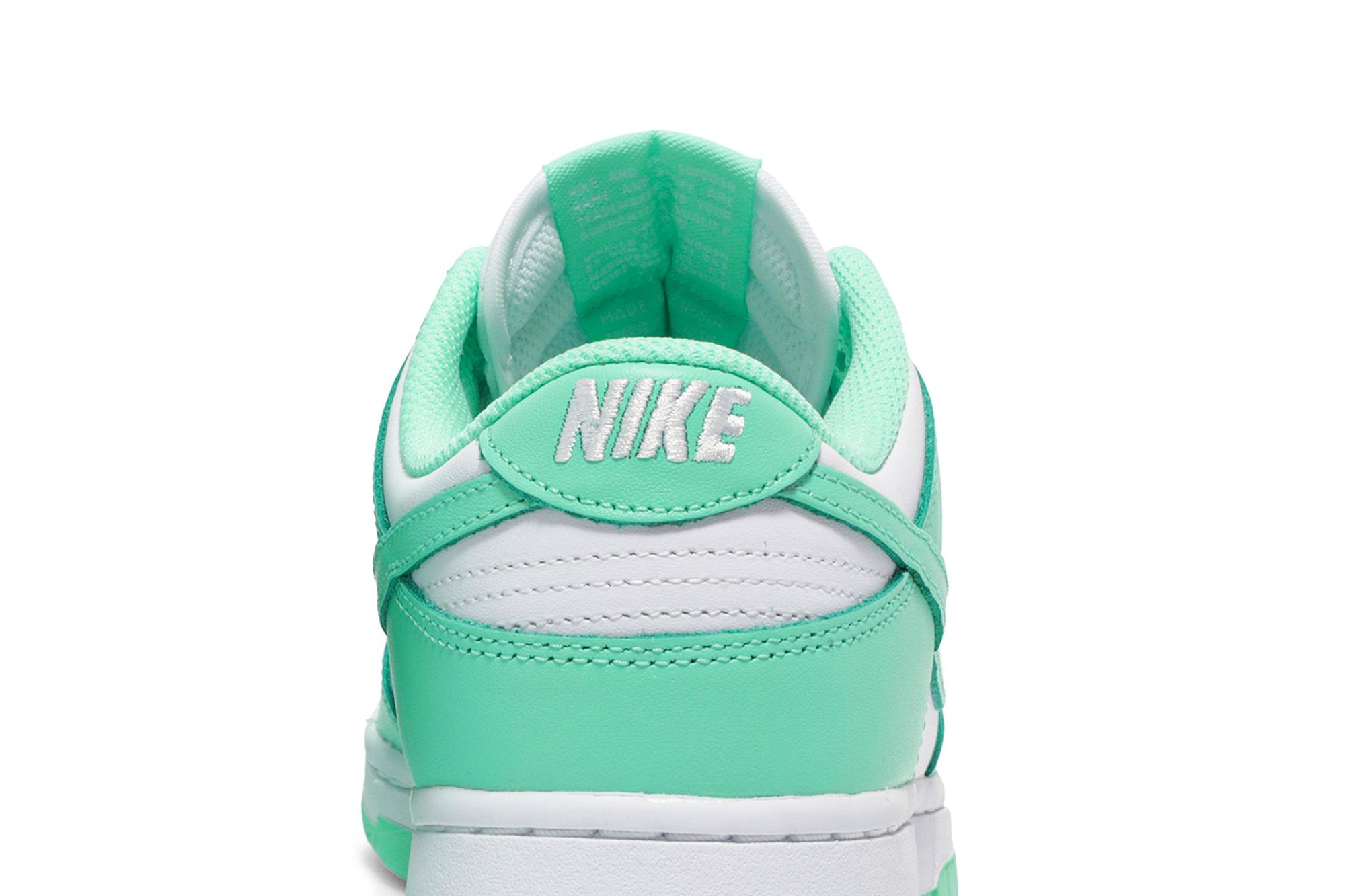 NIKE DUNK LOW ‘GREEN GLOW’